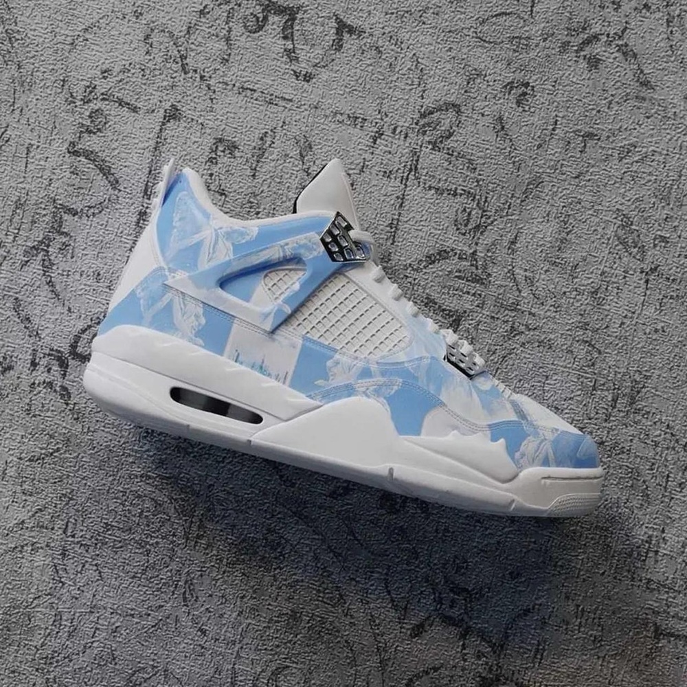 Sneakers - Picture 3 of 3